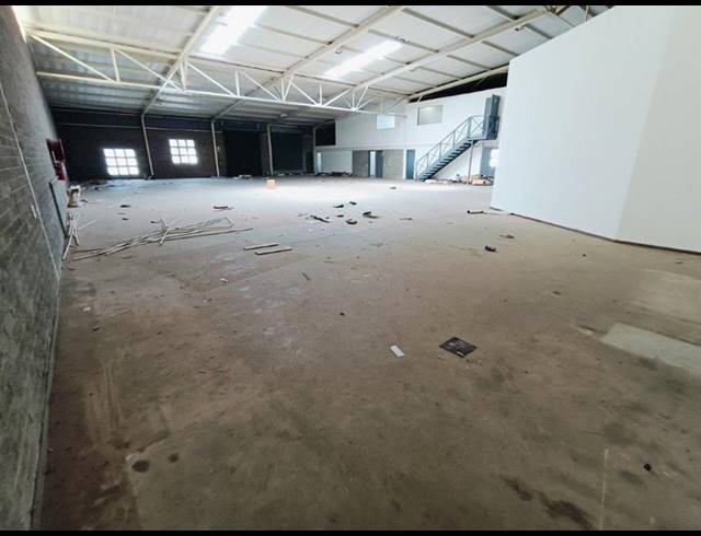 INDUSTRIAL PROPERTY TO RENT IN HALFWAY HOUSE